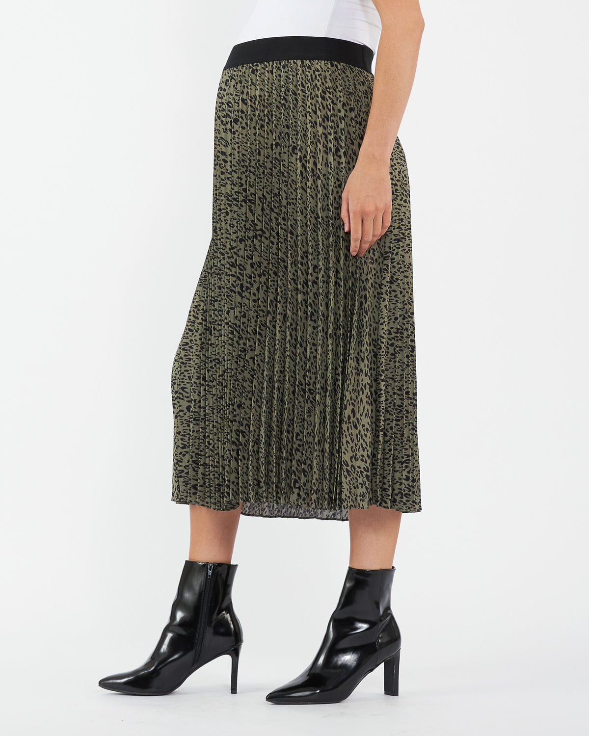 Cleo Pleat Skirt - Khaki