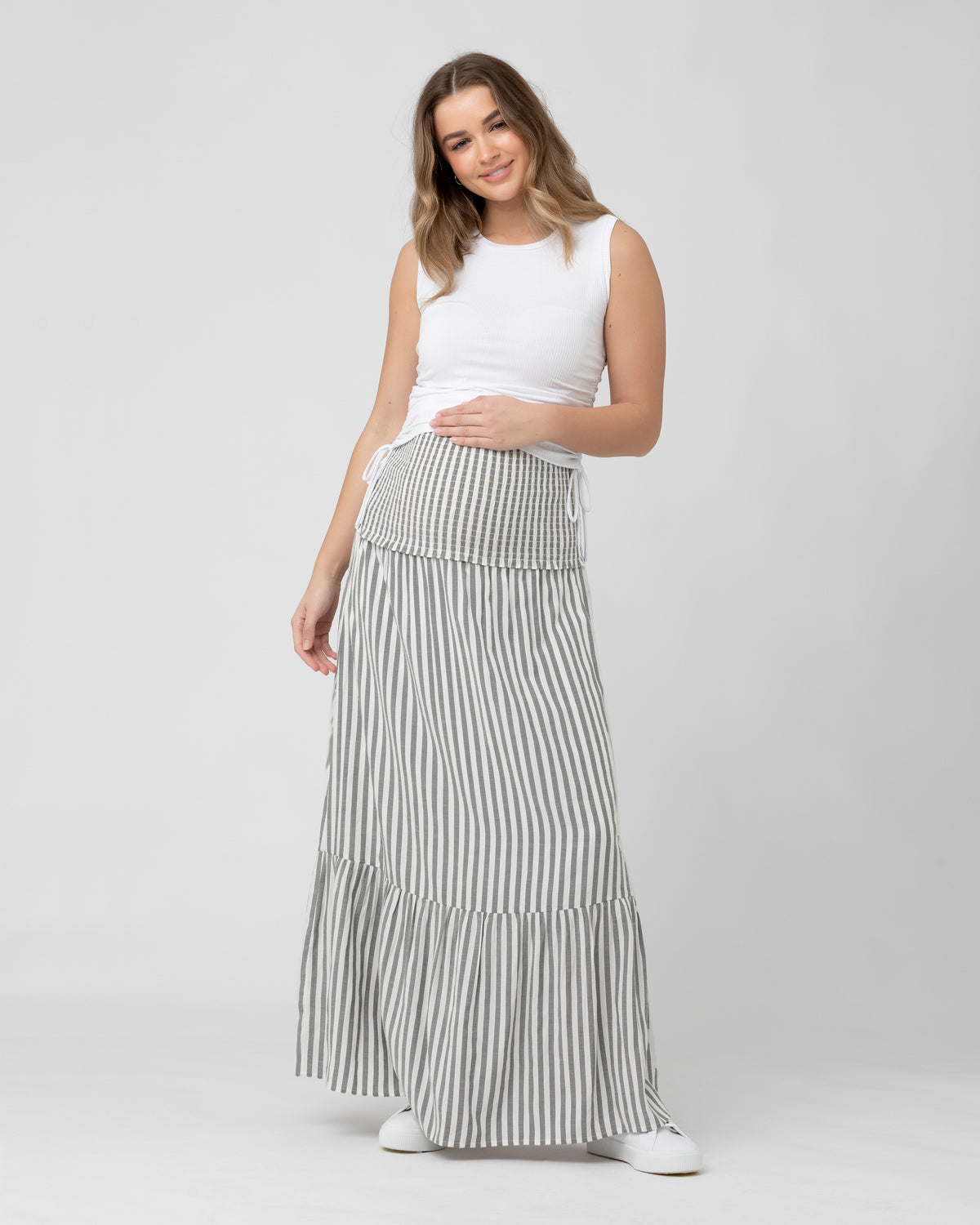 Ollie Smocked Dress Black / White